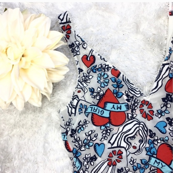 Victoria’s Secret Sheer Retro Cami - Picture 5 of 6